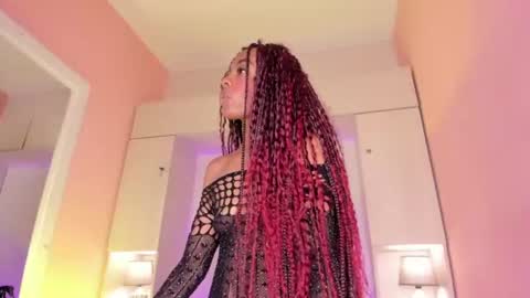 joyceblake online show from August 8, 10:43 pm