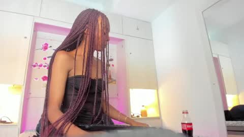 joyceblake online show from August 15, 9:19 pm