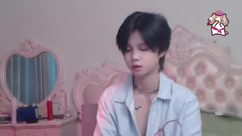joycekay online show from July 23, 3:09 am