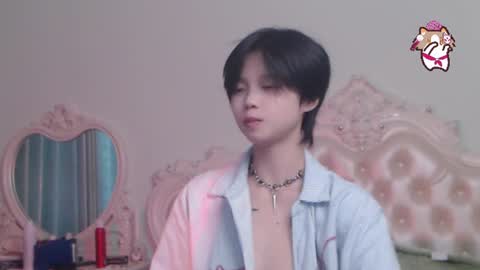 joycekay online show from July 23, 5:21 am