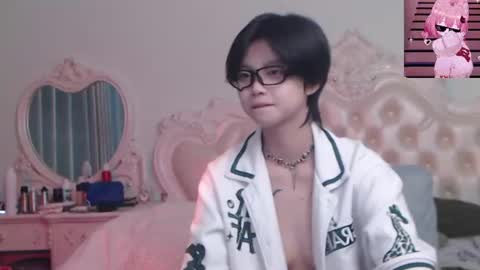 joycekay online show from August 6, 11:26 pm