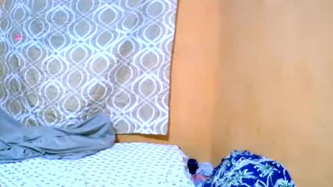joynese_12 online show from August 1, 7:20 pm