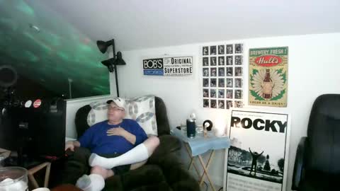 jpmel99 online show from June 7, 1:43 am