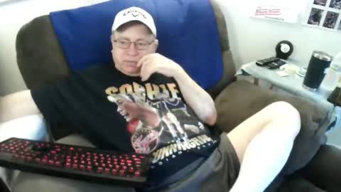 jpmel99 online show from July 25, 11:09 pm