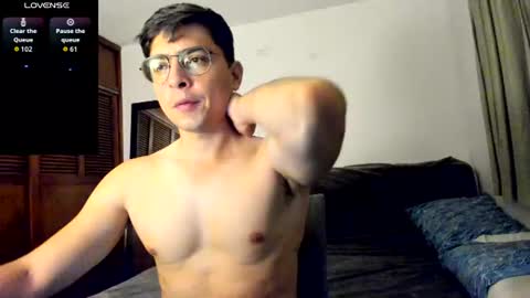 Cristian- tellme Criis online show from August 23, 7:04 am
