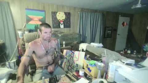 jrizzle1111 online show from June 5, 9:03 am
