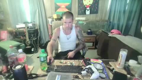 jrizzle1111 online show from June 22, 6:41 pm