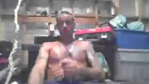 jrizzle1111 online show from July 19, 8:27 am