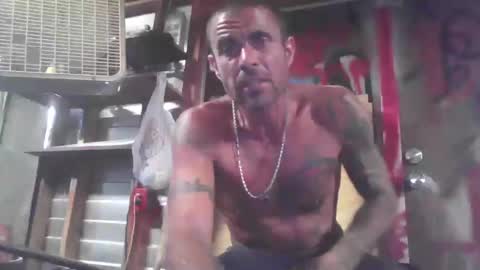jrizzle1111 online show from July 19, 9:39 pm