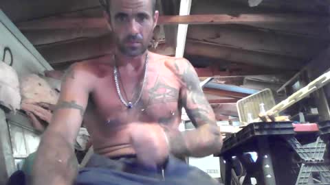 jrizzle1111 online show from August 5, 9:24 pm