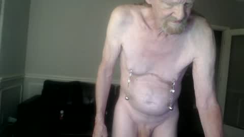 jtull52 online show from June 21, 2:56 am