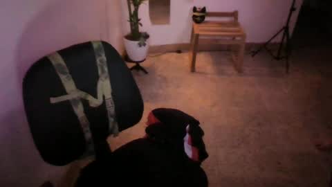 juan235665 online show from June 14, 5:15 am
