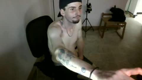 juan235665 online show from June 19, 10:21 pm