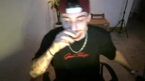 juan235665 online show from June 21, 4:13 am