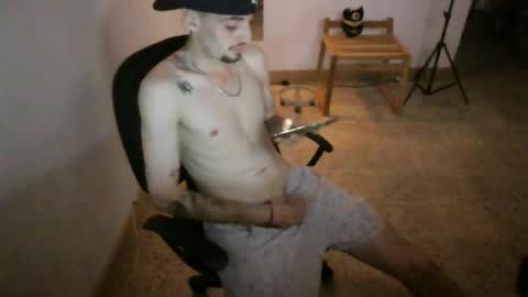 juan235665 online show from July 4, 3:53 am