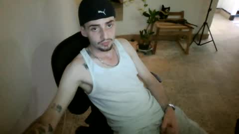 juan235665 online show from July 7, 5:06 pm