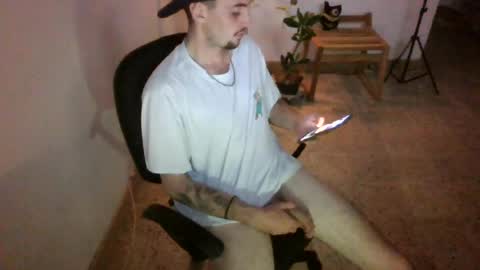 juan235665 online show from July 10, 3:45 am