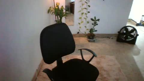 juan235665 online show from August 2, 3:13 am