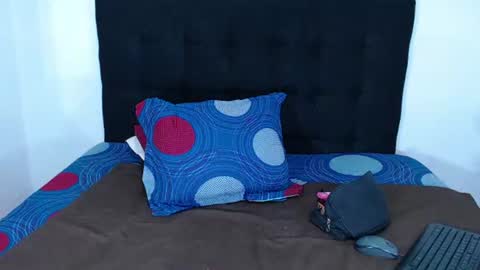 juan_and_luciana online show from August 11, 3:36 pm