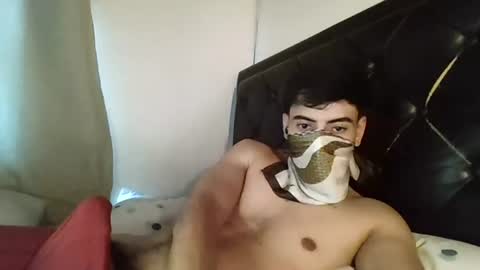 lJuanl online show from July 30, 8:59 pm