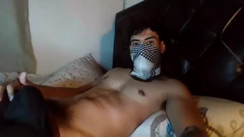 lJuanl online show from August 6, 8:19 pm
