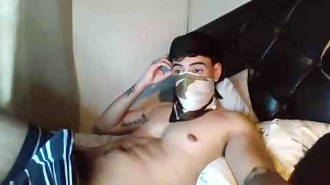 lJuanl online show from August 13, 8:45 pm