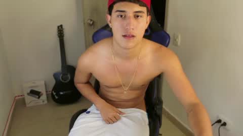 juan_da01 online show from August 3, 5:47 am