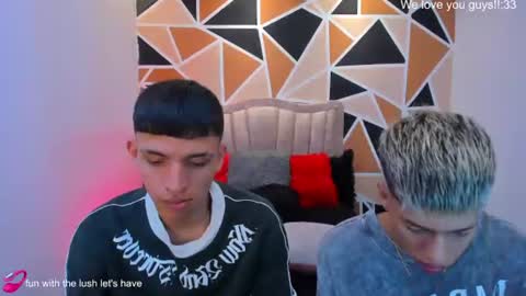 JuanSteven online show from August 11, 12:45 am