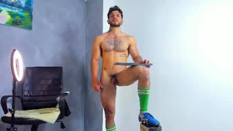 JuanBlade online show from August 9, 7:20 am