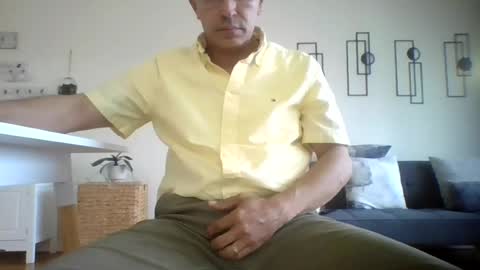 juanearth1 online show from July 6, 10:35 pm