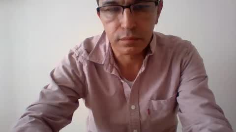 juanearth1 online show from July 14, 2:09 pm