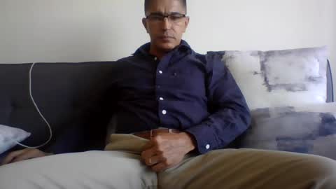 juanearth1 online show from July 20, 10:13 pm