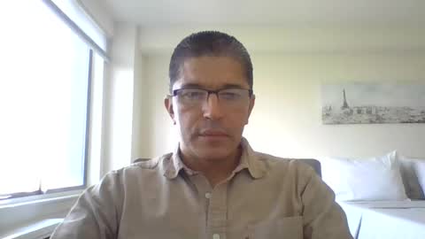 juanearth1 online show from July 31, 10:15 pm