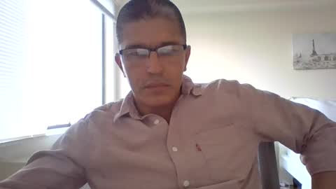 juanearth1 online show from August 13, 10:57 pm