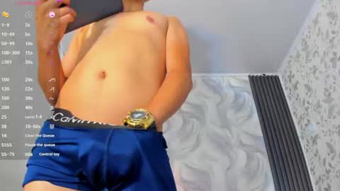 JUAN GABRIEL online show from August 14, 5:05 pm