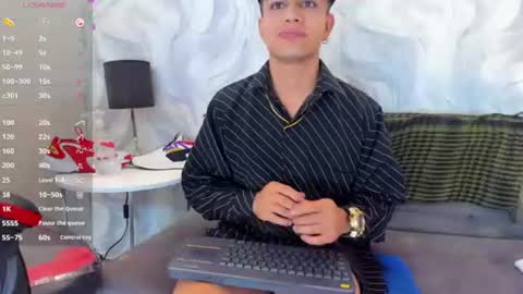JUAN GABRIEL online show from August 15, 5:50 pm