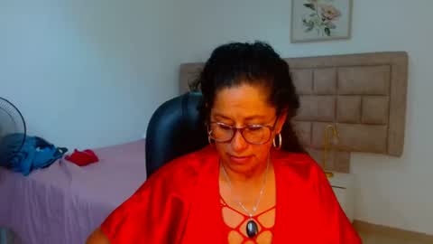 Juanita online show from August 8, 3:56 pm