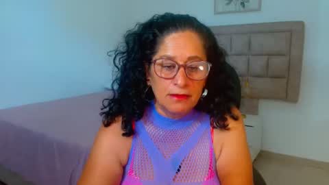 Juanita online show from August 13, 3:04 pm