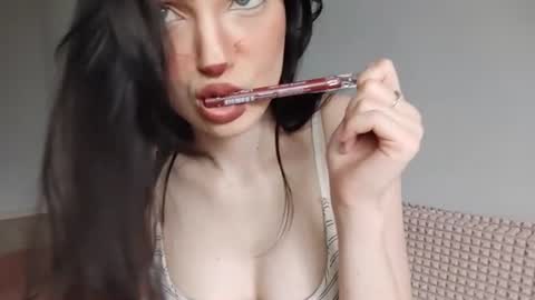 Veronika online show from June 23, 1:45 pm