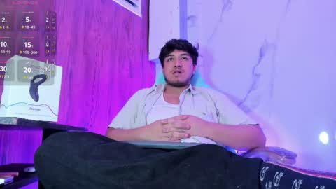 JUAN  online show from August 14, 5:55 am