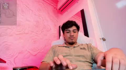 JUAN  online show from August 15, 9:13 am