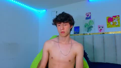 juanmres online show from July 3, 9:17 pm