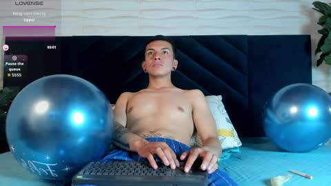Juanse Colling online show from April 3, 12:30 am