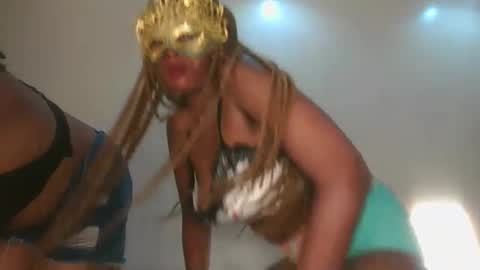 Juicey lovely online show from April 18, 10:19 pm