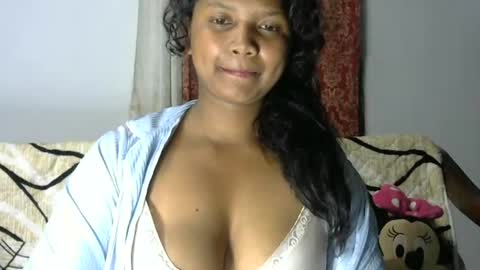 stellah online show from July 14, 3:00 am