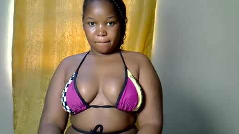 juicyassdall online show from August 16, 11:58 am