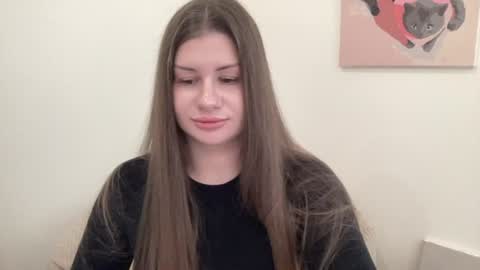 Elena online show from August 5, 3:43 pm