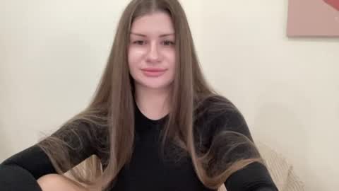 Elena online show from August 5, 4:49 pm