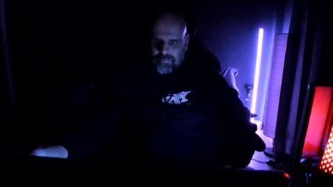 JuicyLounge online show from April 15, 6:37 pm
