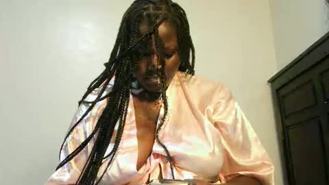 juicyslurrt online show from May 9, 7:16 pm